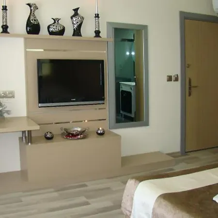 Derya Hotel 2*