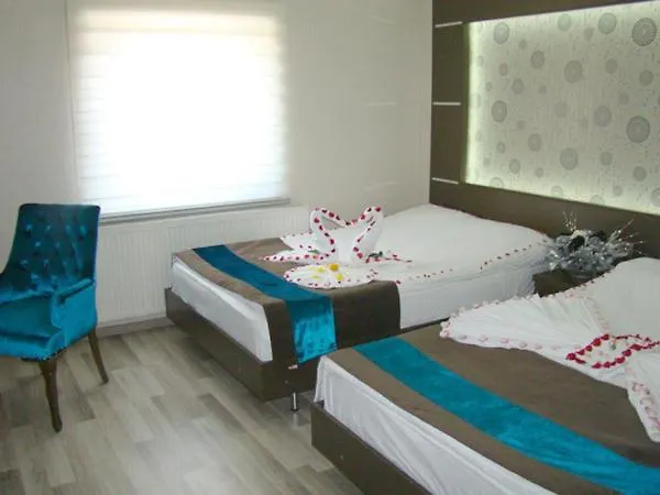 Derya Hotel 2*